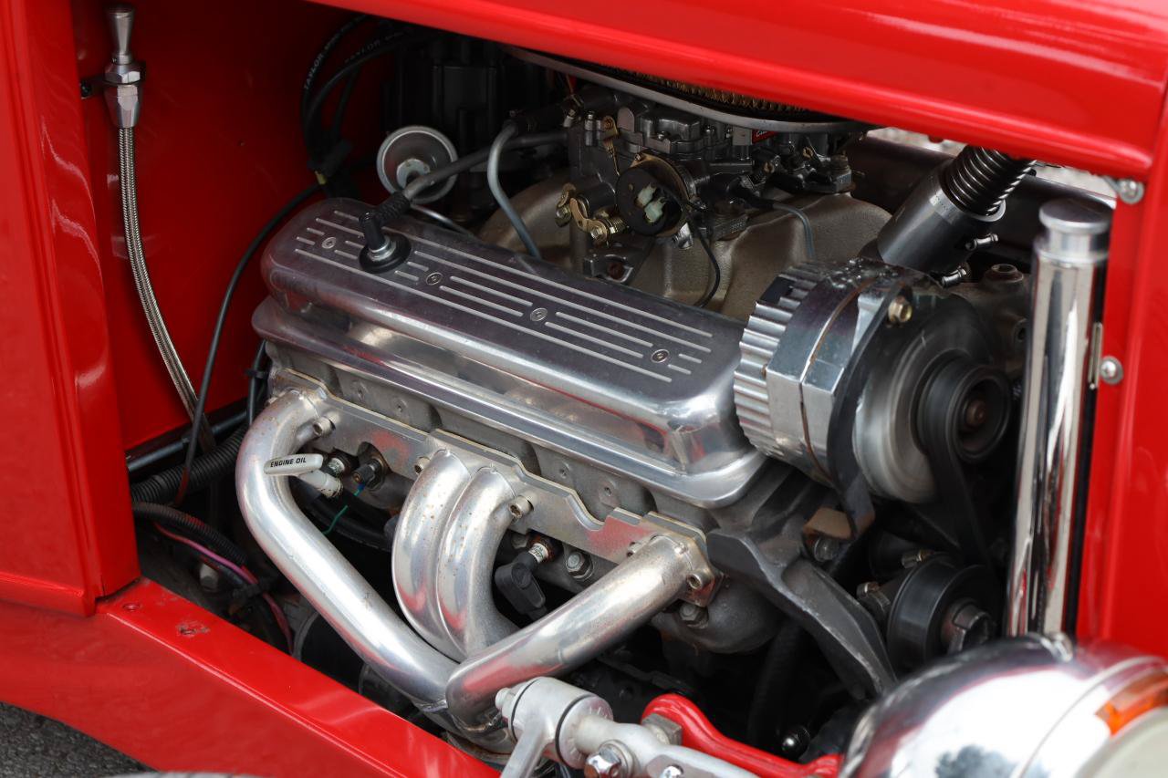 Used 1990 Chevrolet Corvette Coupe RWD image 9