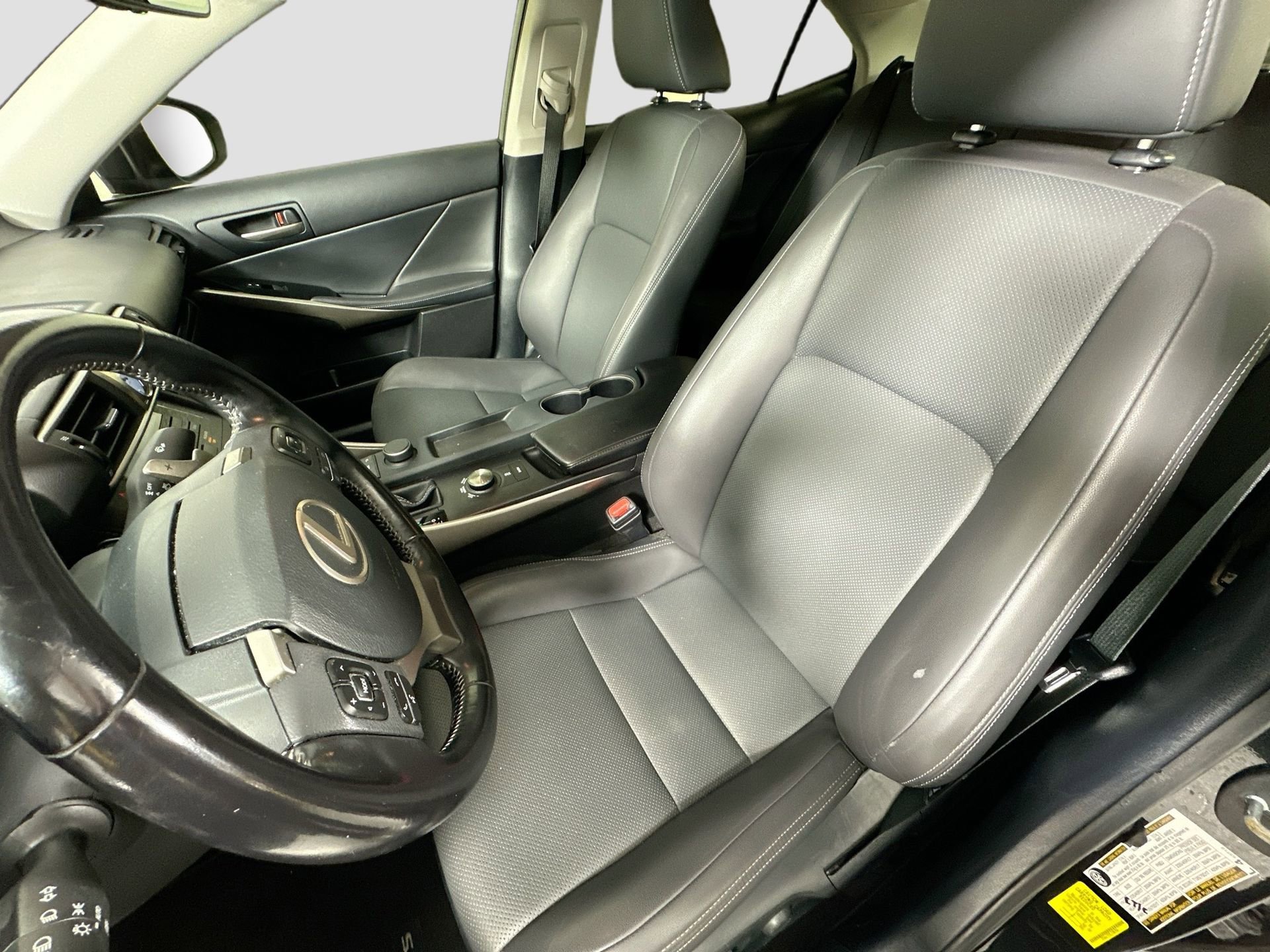 Used 2020 Lexus IS 300 image 20