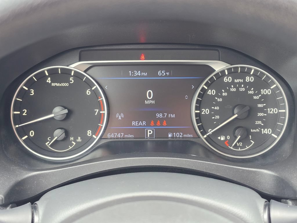 Used 2024 Nissan Altima 2.5 SV FWD image 24