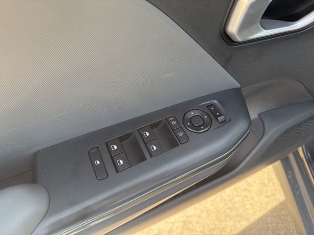 Used 2025 Kia K4 LXS image 10