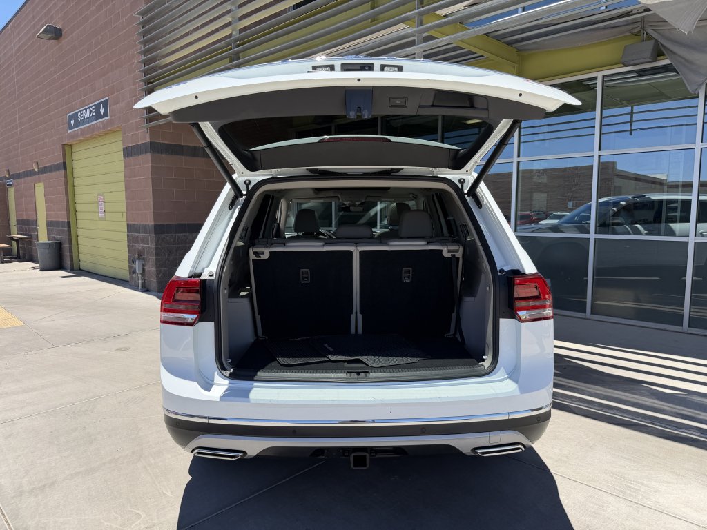 Used 2018 Volkswagen Atlas SEL Premium AWD/4WD image 37