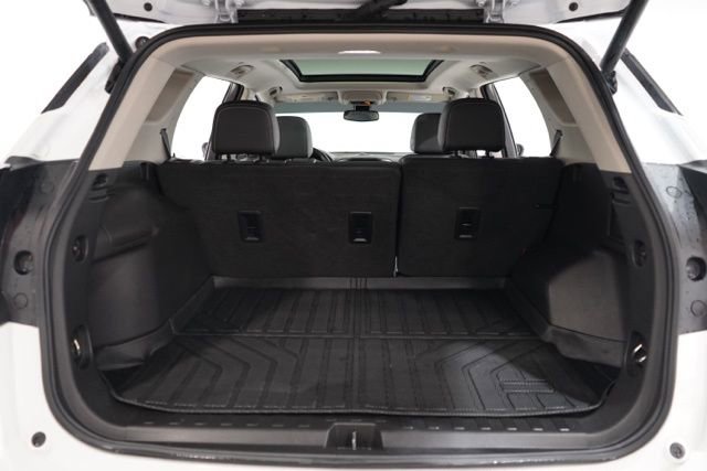 Used 2022 GMC Terrain Denali image 35