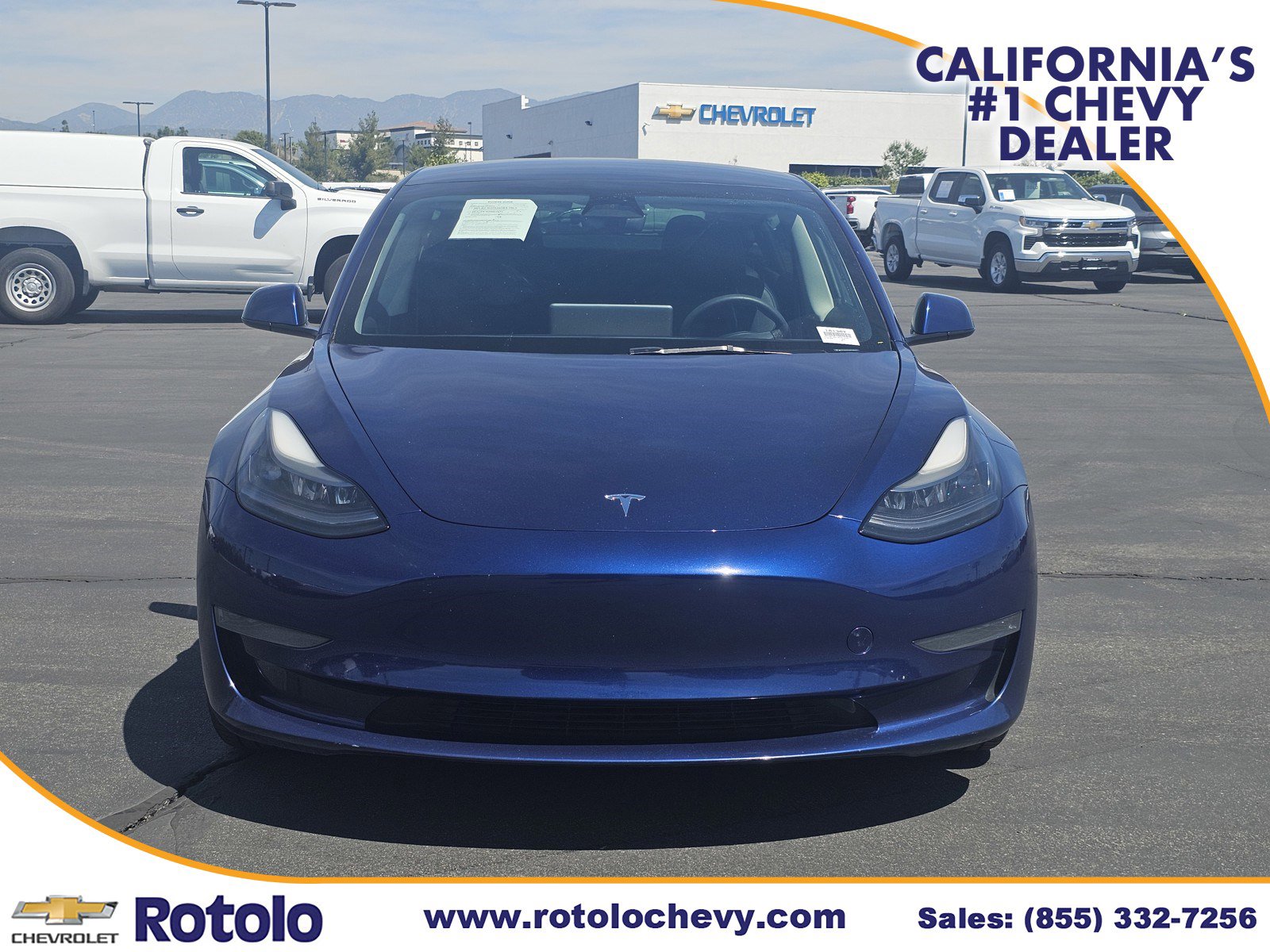 Used 2023 Tesla Model 3 Standard Range image 2