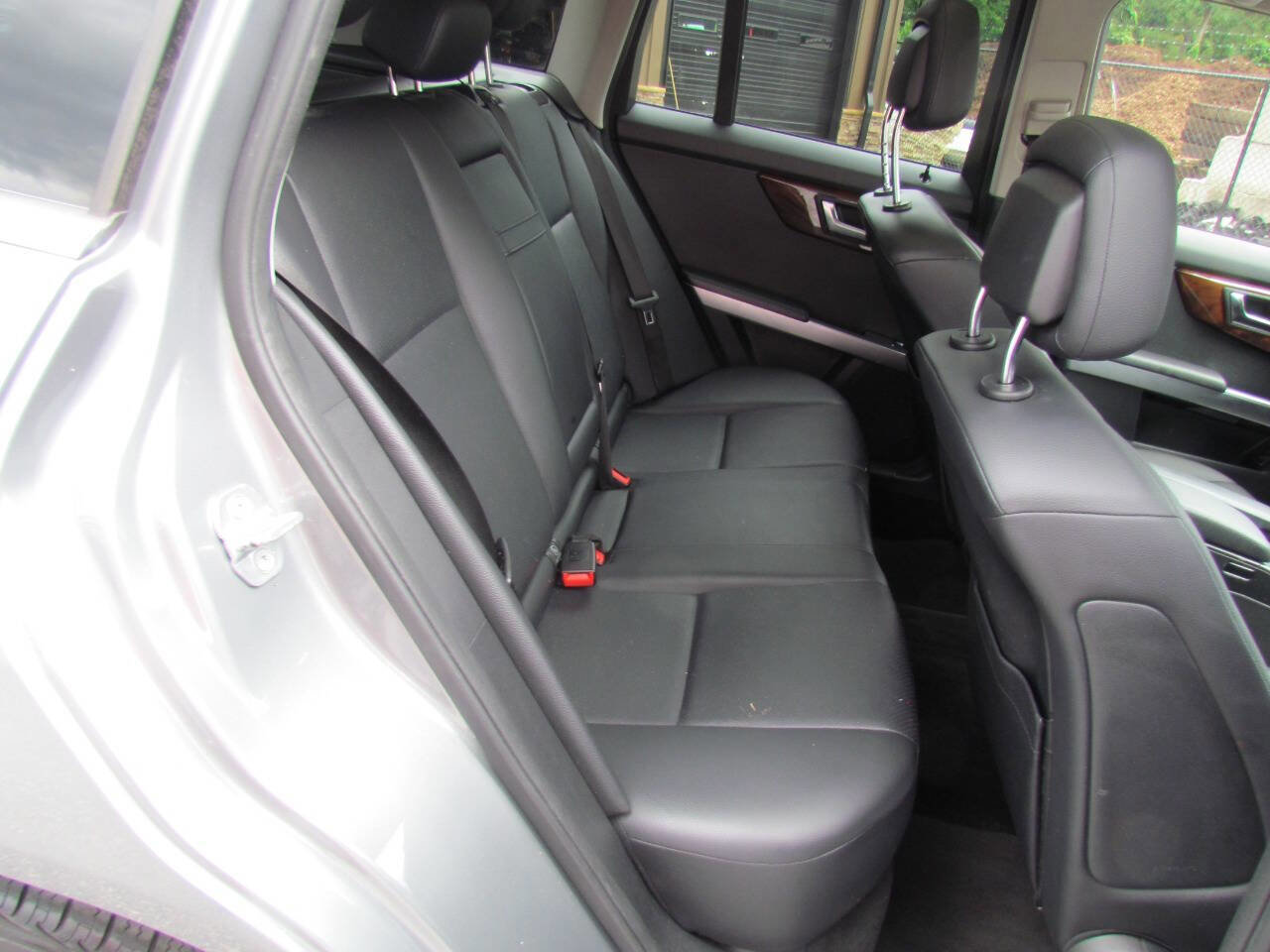 Used 2012 Mercedes-Benz GLK 350 4MATIC image 16