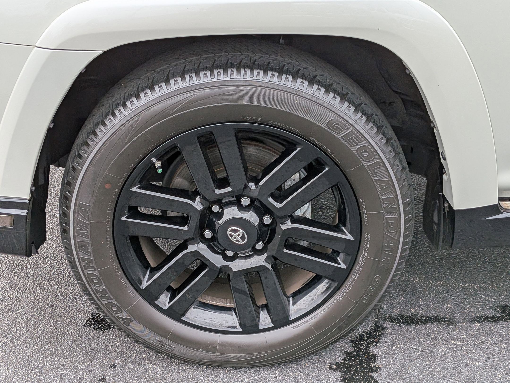 Used 2021 Toyota 4Runner Nightshade image 9