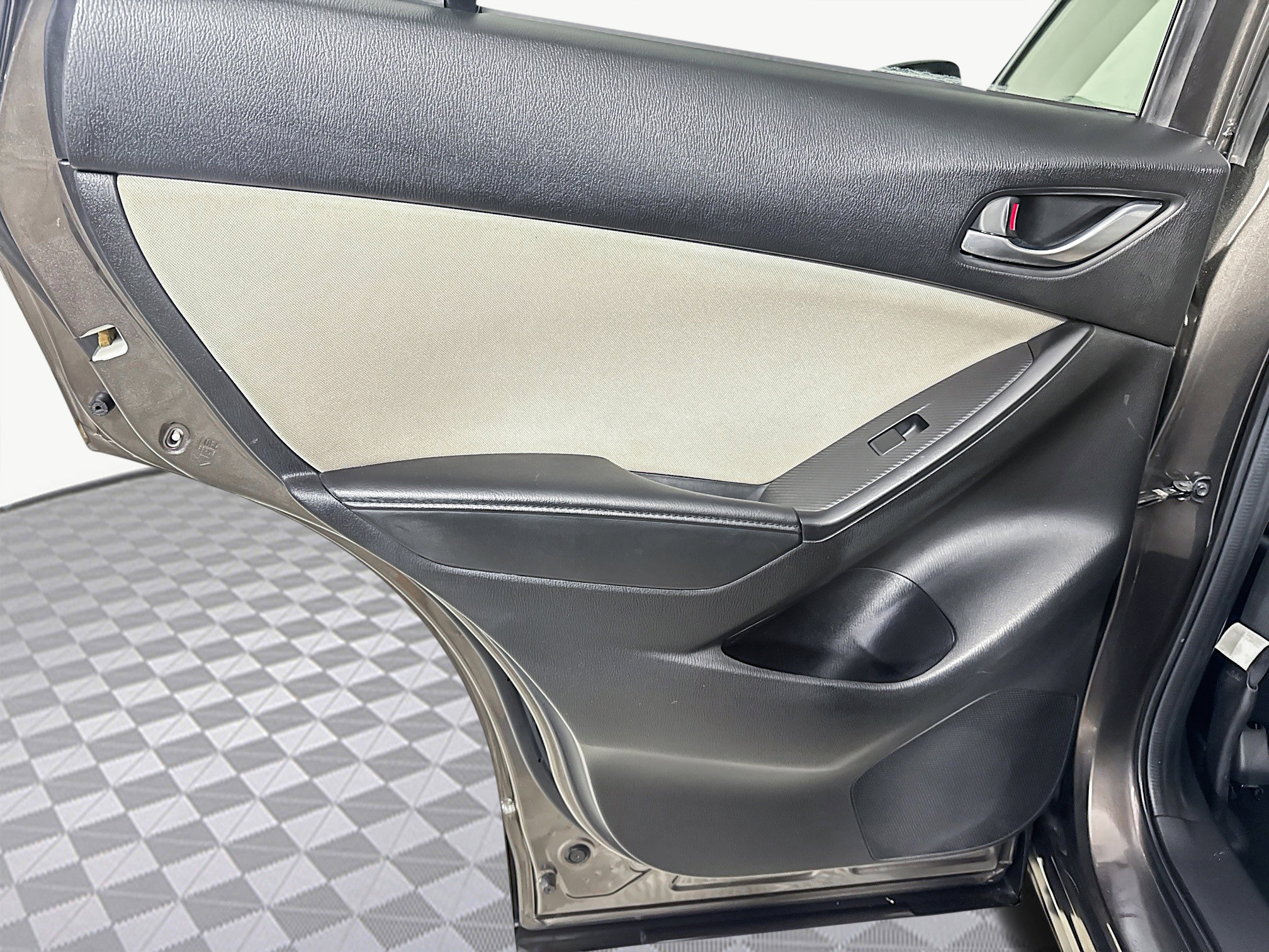 Used 2016 MAZDA CX-5 Touring w/ Bose/Moonroof Package image 24