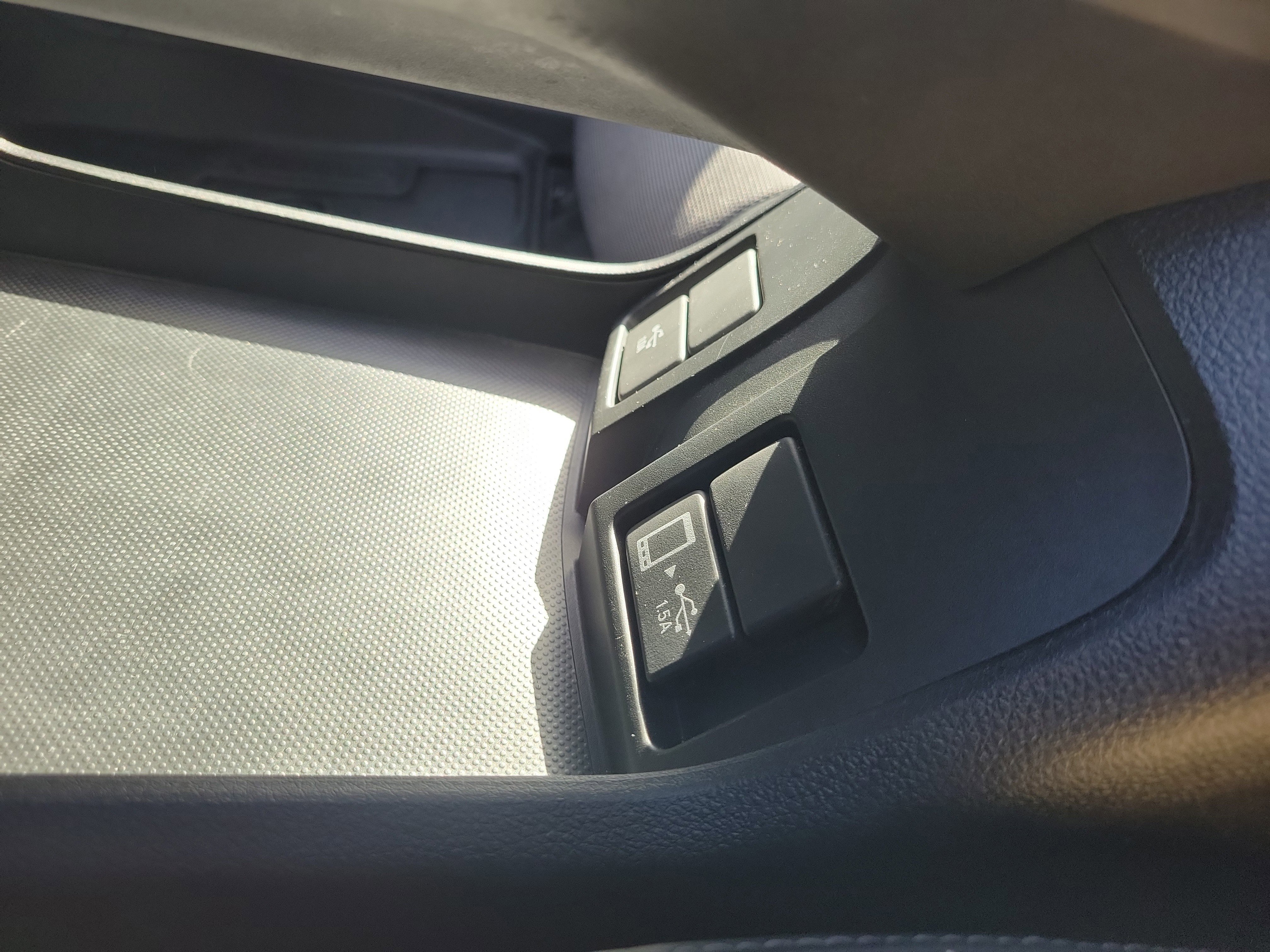 Used 2018 Honda Clarity Plug-In Hybrid image 35