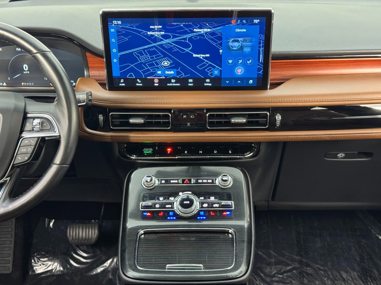 Used 2022 Lincoln Nautilus Reserve image 24