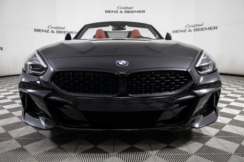 Used 2021 BMW Z4 M40i w/ Shadowloine Package image 10