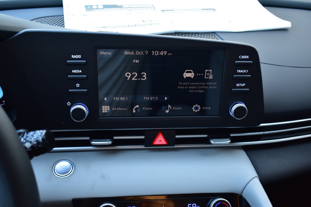 New 2026 Hyundai Elantra SEL Sport FWD image 40
