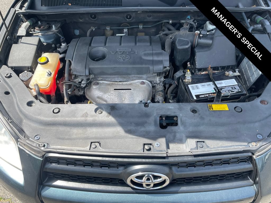 Used 2012 Toyota RAV4 4WD w/ Value Pkg image 9