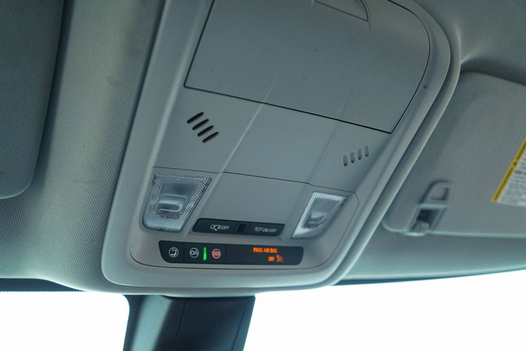 Used 2022 Chevrolet Blazer LT image 30