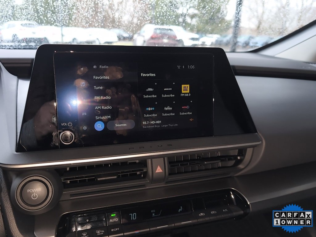 Used 2025 Toyota Prius LE image 19