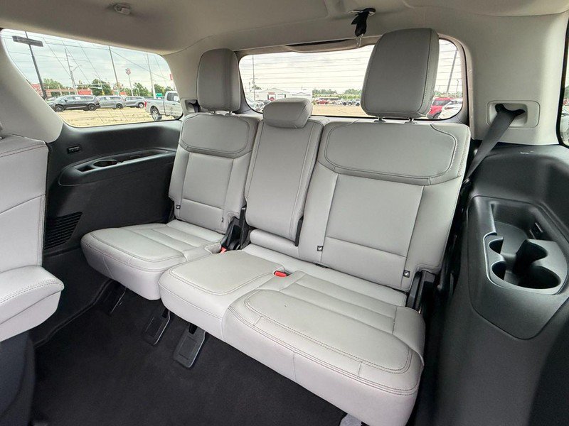 Used 2025 Ford Expedition Active AWD/4WD image 22