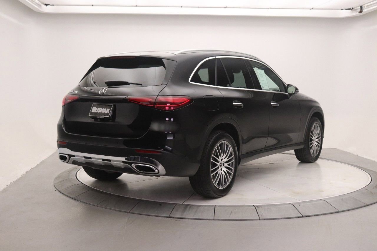 Certified 2026 Mercedes-Benz GLC 300 GLC 300 image 5