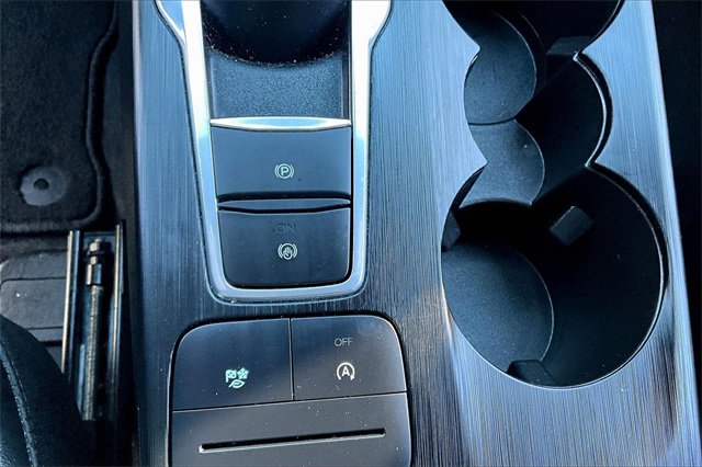 Used 2025 Ford Escape ST-Line image 15