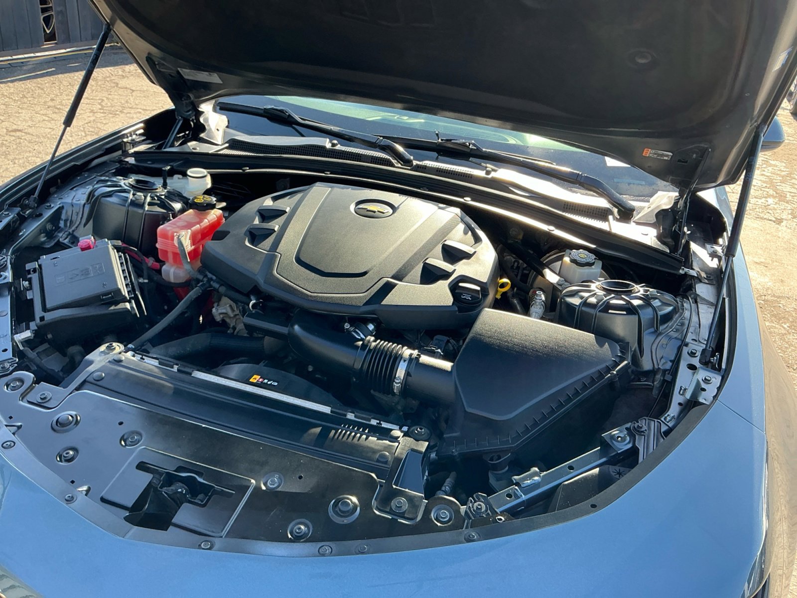 Used 2020 Chevrolet Camaro LT w/ RS Package image 23
