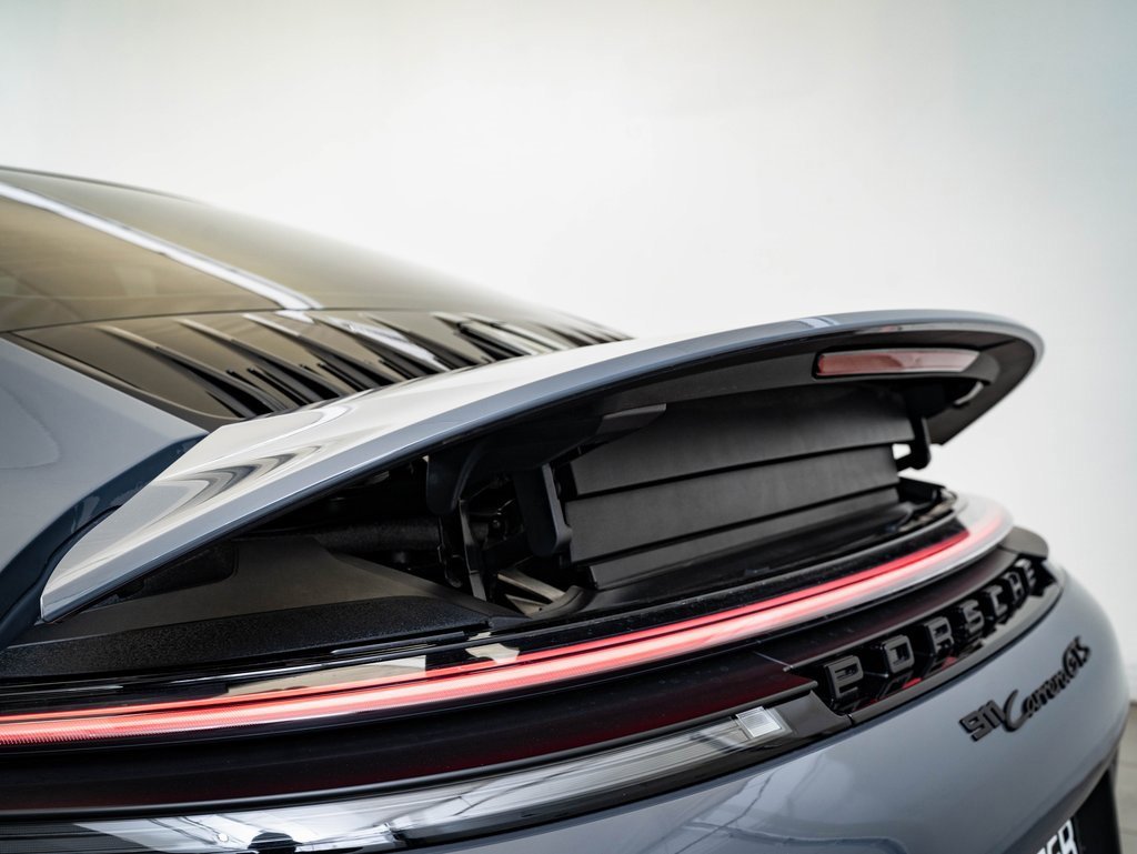 Certified 2025 Porsche 911 Carrera GTS image 20