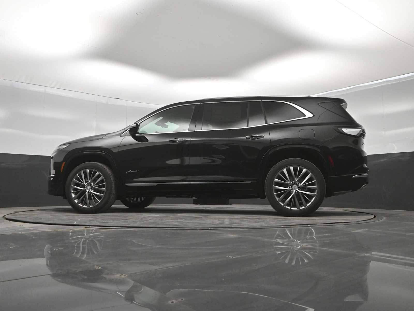 New 2026 Buick Enclave Avenir w/ Super Cruise Package AWD/4WD image 36