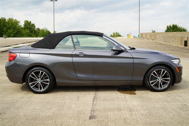 Used 2019 BMW 230i Convertible w/ Premium Package RWD image 14