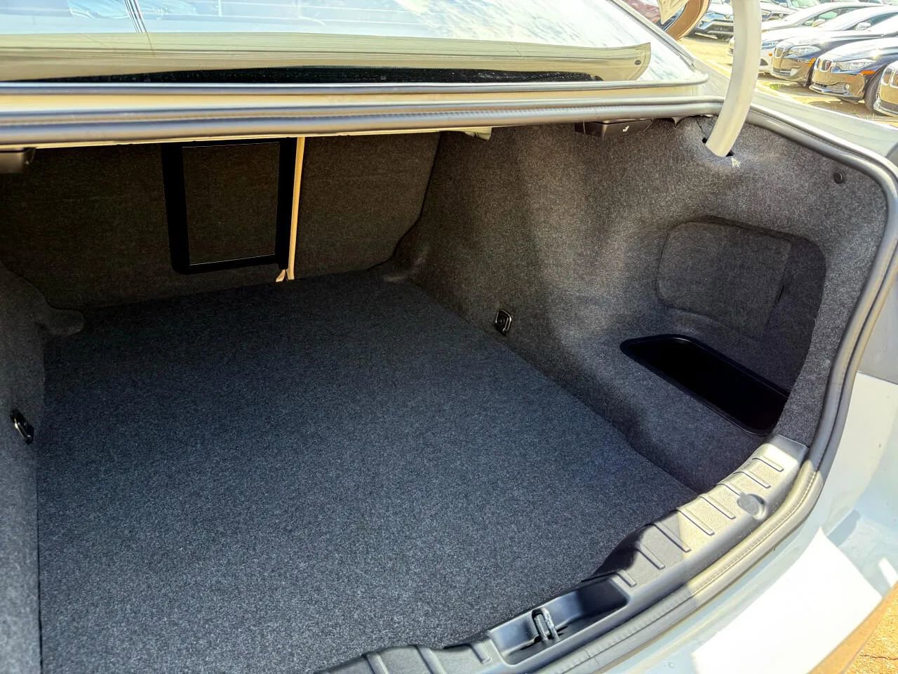 Used 2013 BMW 528i Sedan RWD image 34