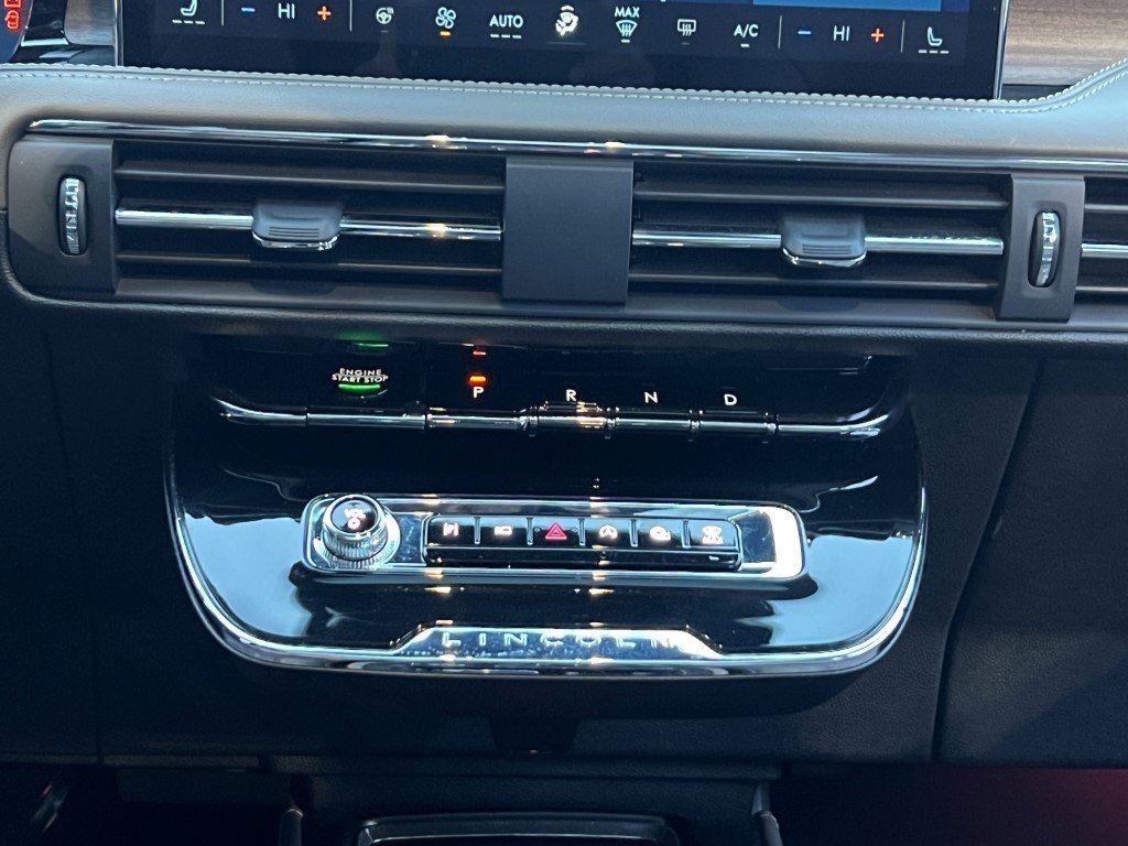 Certified 2024 Lincoln Corsair Reserve w/ Equipment Group 201A image 22