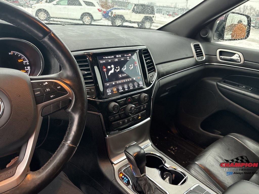 Used 2020 Jeep Grand Cherokee Limited w/ Trailer Tow Group IV image 25