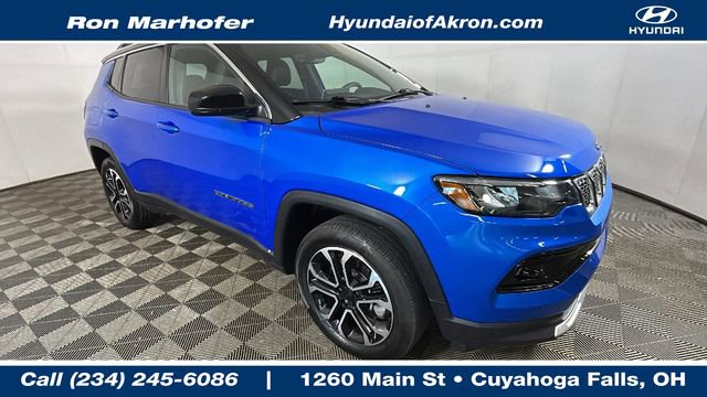 Used 2024 Jeep Compass Limited AWD/4WD image 1