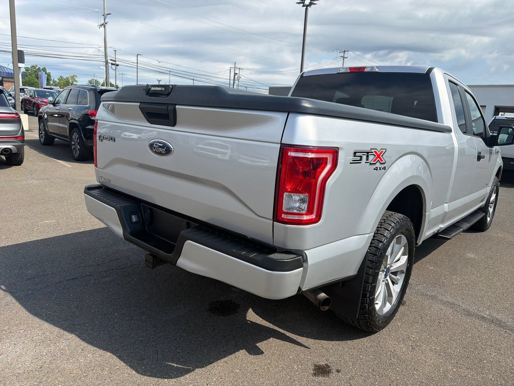 Used 2017 Ford F150 XL w/ Equipment Group 101A Mid AWD/4WD image 5