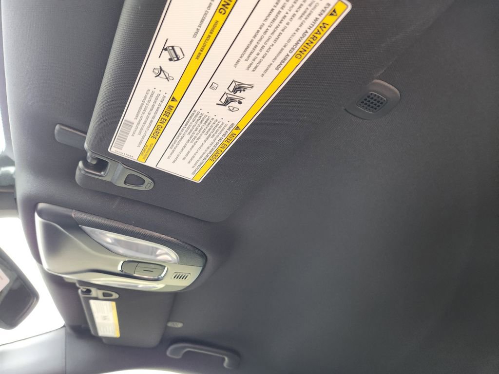 New 2026 Jeep Compass Latitude image 18