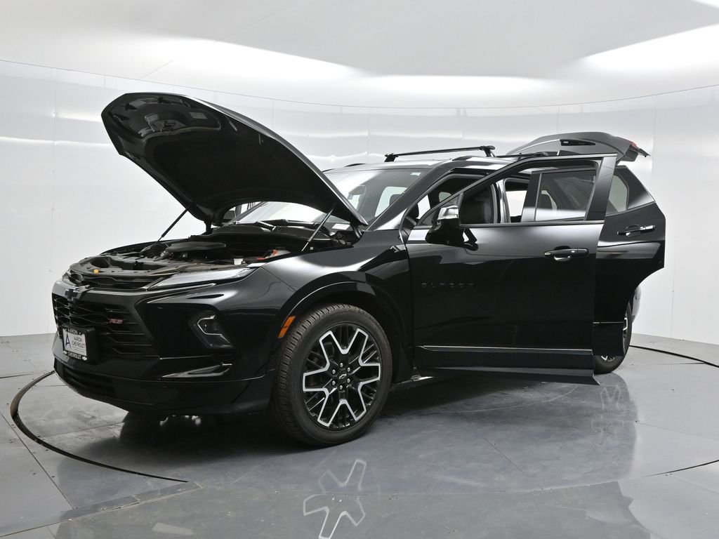 Used 2024 Chevrolet Blazer RS w/ Driver Confidence II Package FWD image 20