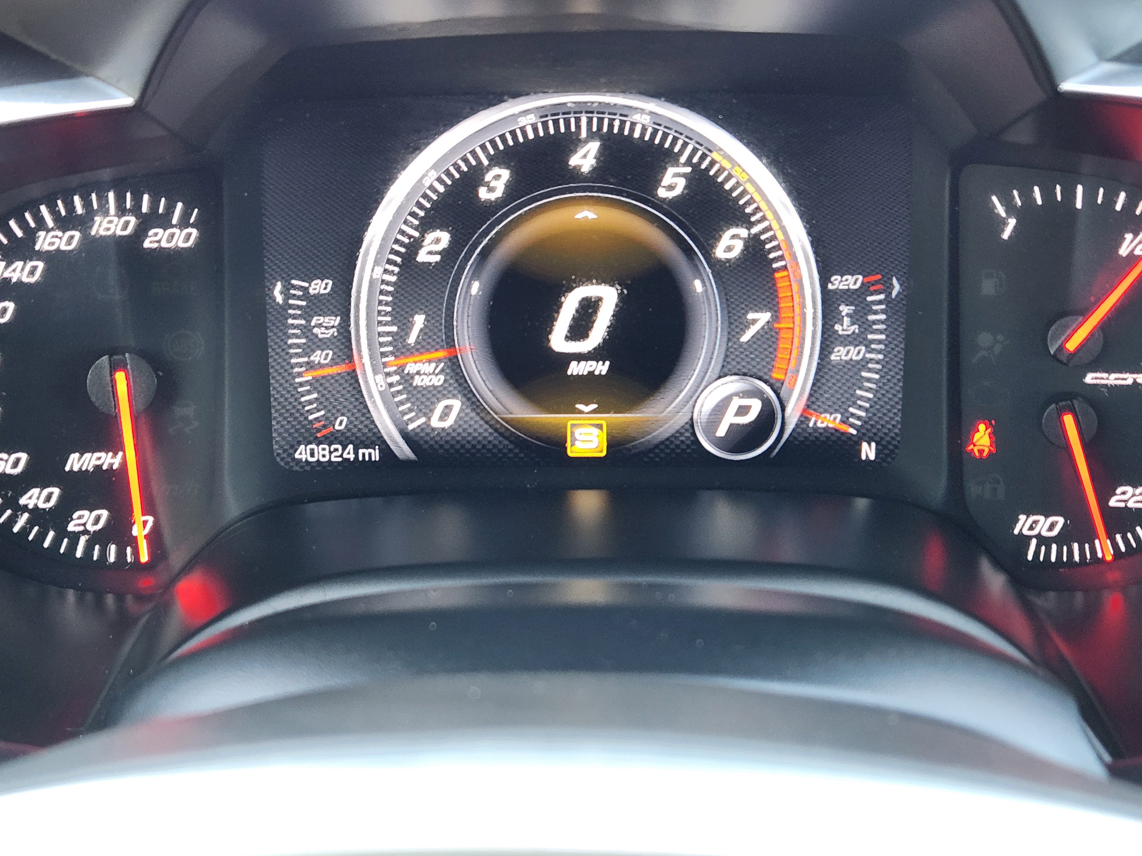 Used 2015 Chevrolet Corvette Z51 3LT w/ 3LT Preferred Equipment Group image 12