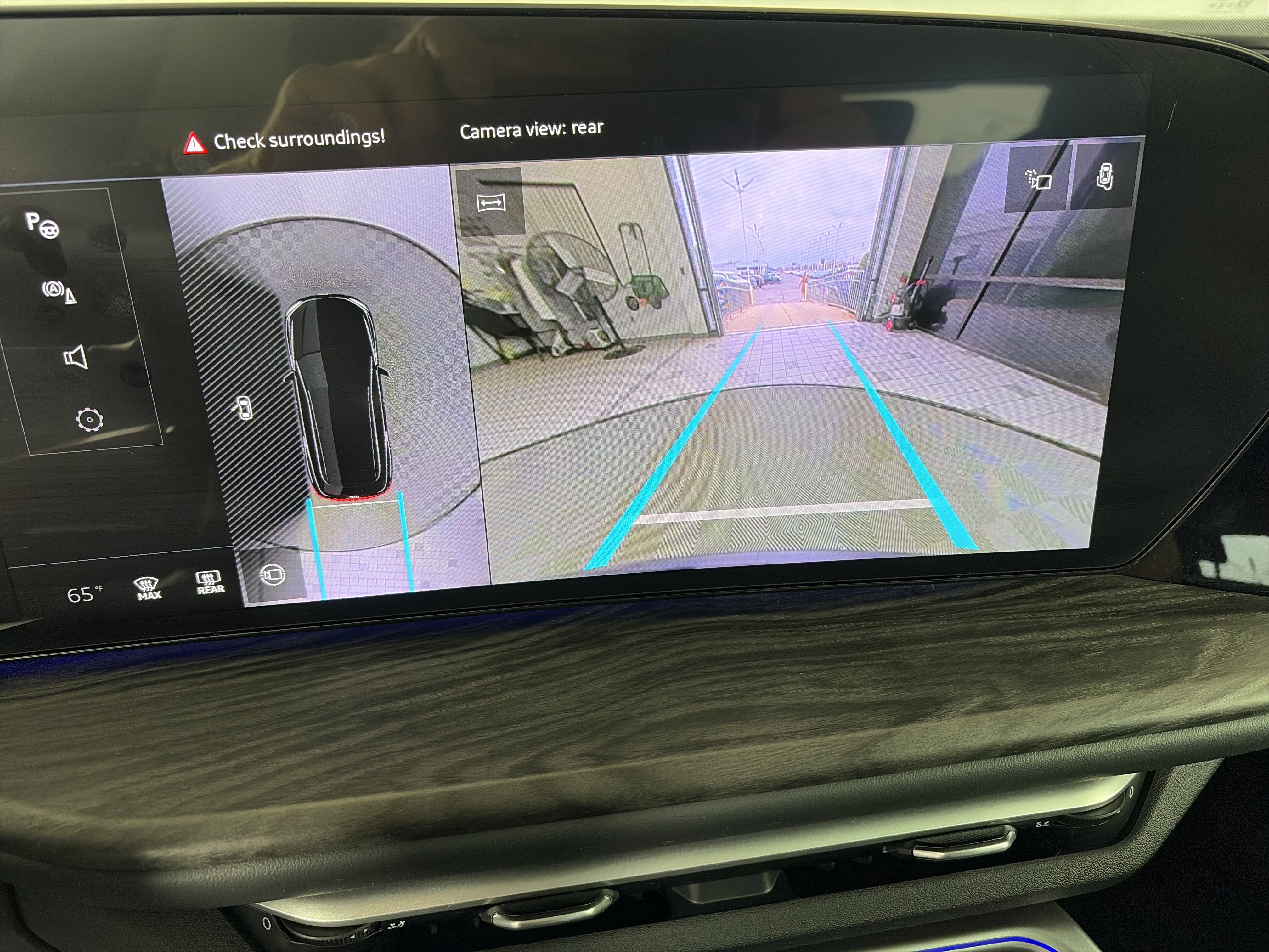 Used 2025 Audi Q5 Premium Plus w/ Premium Plus image 24