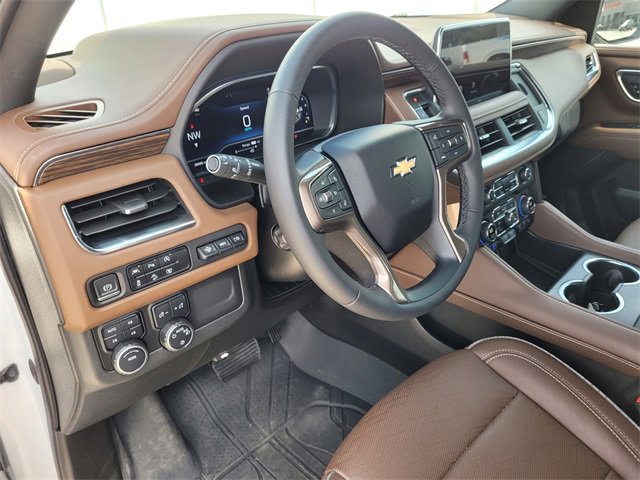 Used 2023 Chevrolet Suburban High Country image 20
