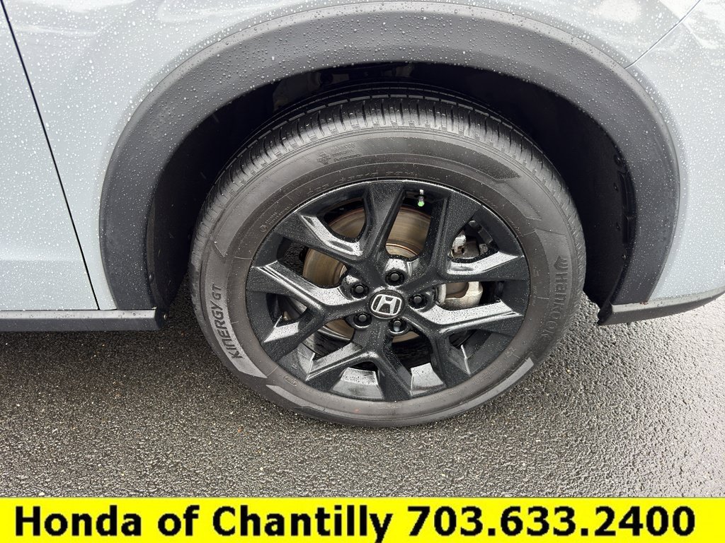 Certified 2025 Honda HR-V Sport image 27