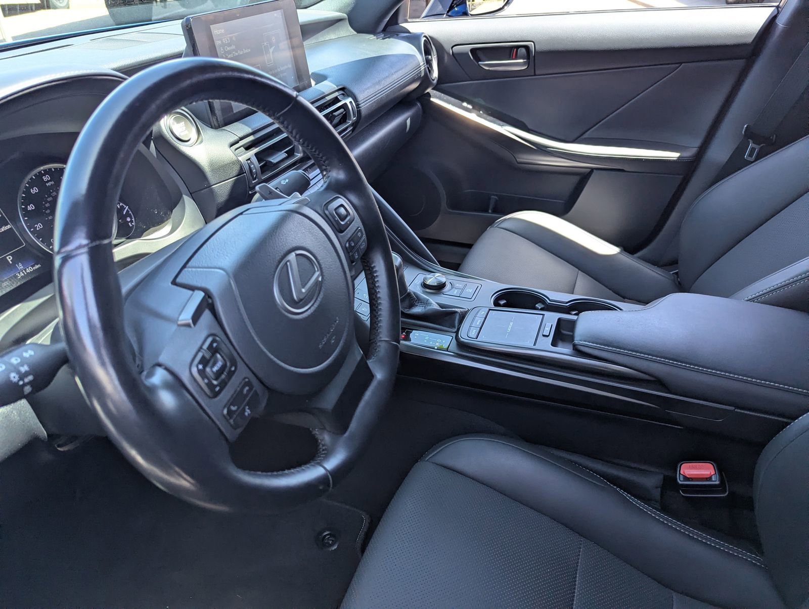 Used 2021 Lexus IS 300 w/ Comfort Package RWD image 15