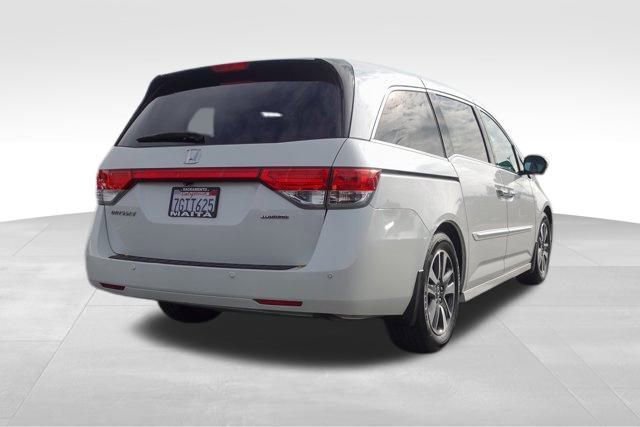 Used 2015 Honda Odyssey Touring image 3