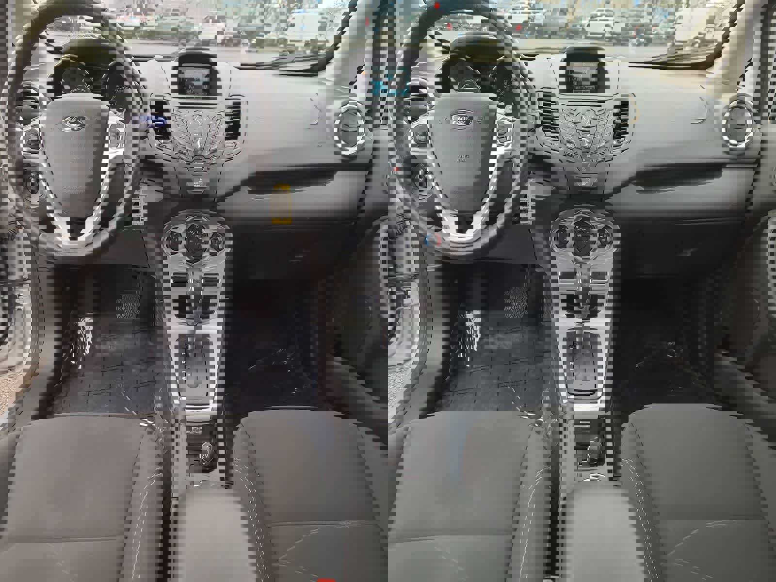 Used 2016 Ford Fiesta SE image 18