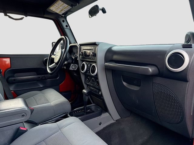 Used 2009 Jeep Wrangler Unlimited Sahara w/ Dual Top Group image 17