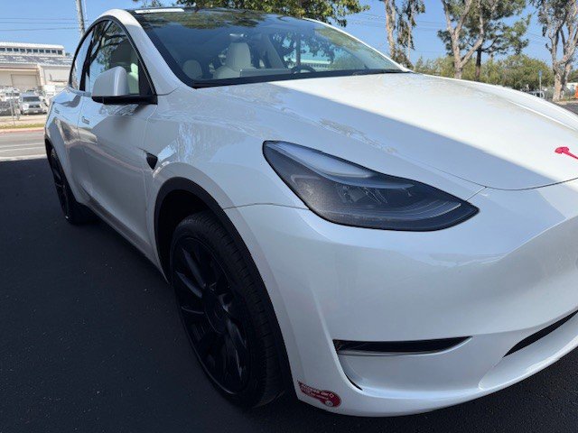 Used 2024 Tesla Model Y 2WD image 7
