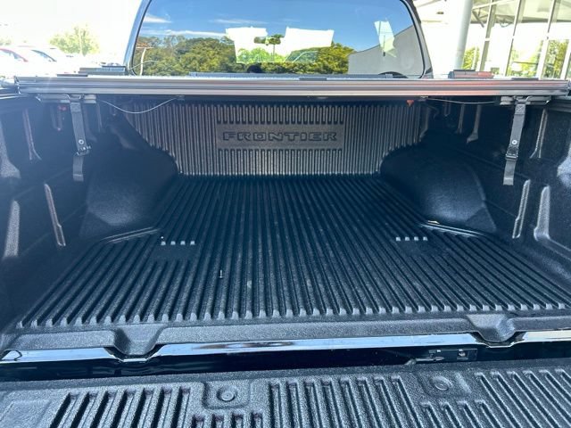 Used 2023 Nissan Frontier SV w/ Midnight Edition Package AWD/4WD image 26