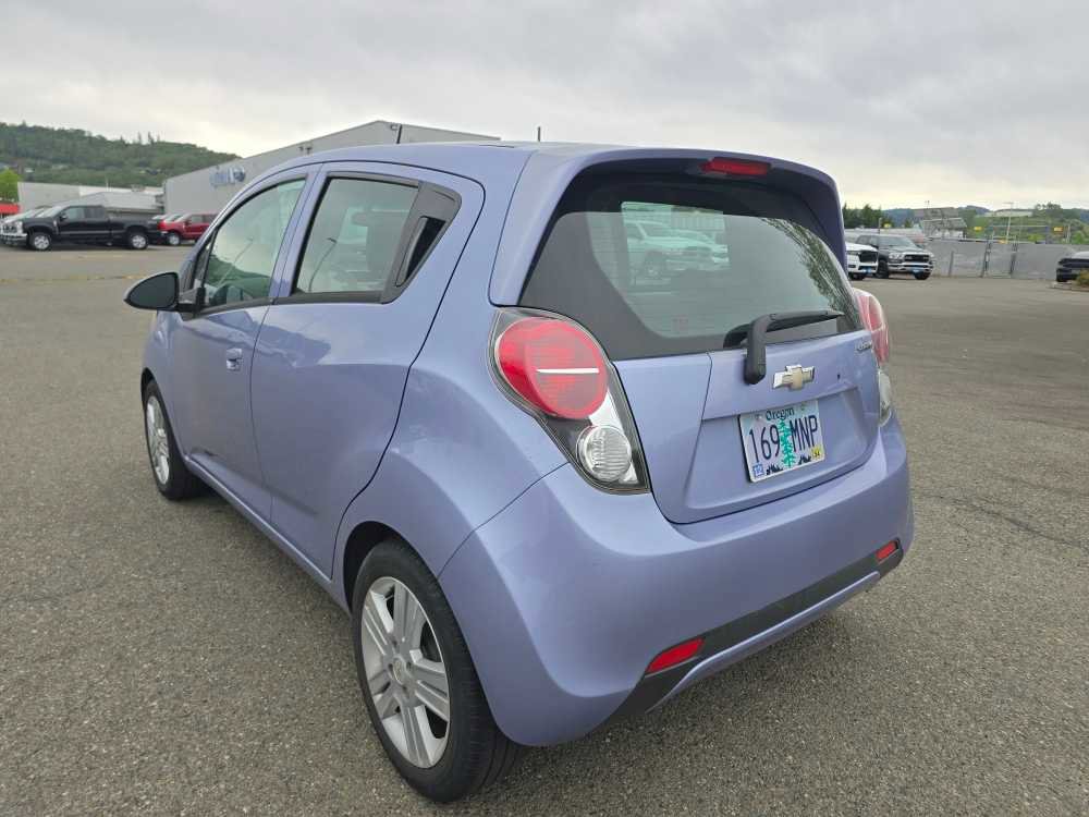 Used 2014 Chevrolet Spark LT image 2