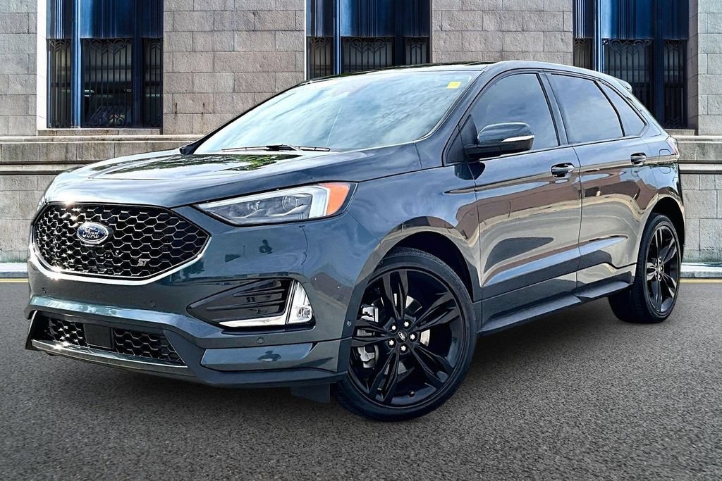 Certified 2023 Ford Edge ST w/ Equipment Group 401A AWD/4WD image 2