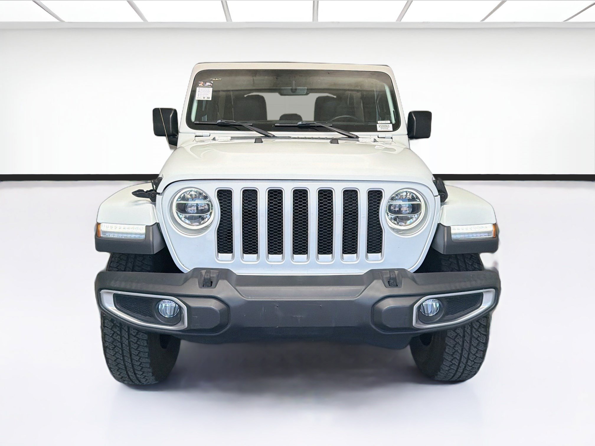 Used 2018 Jeep Wrangler Unlimited Sahara AWD/4WD image 2