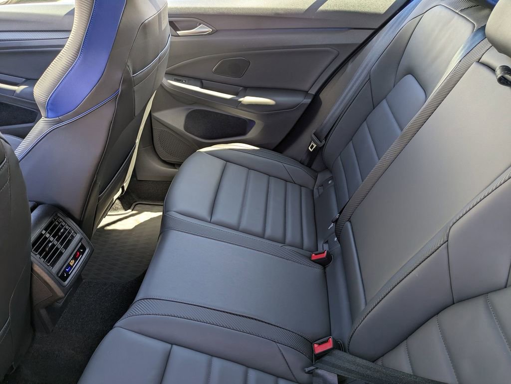 Used 2024 Volkswagen Golf R AWD/4WD image 29