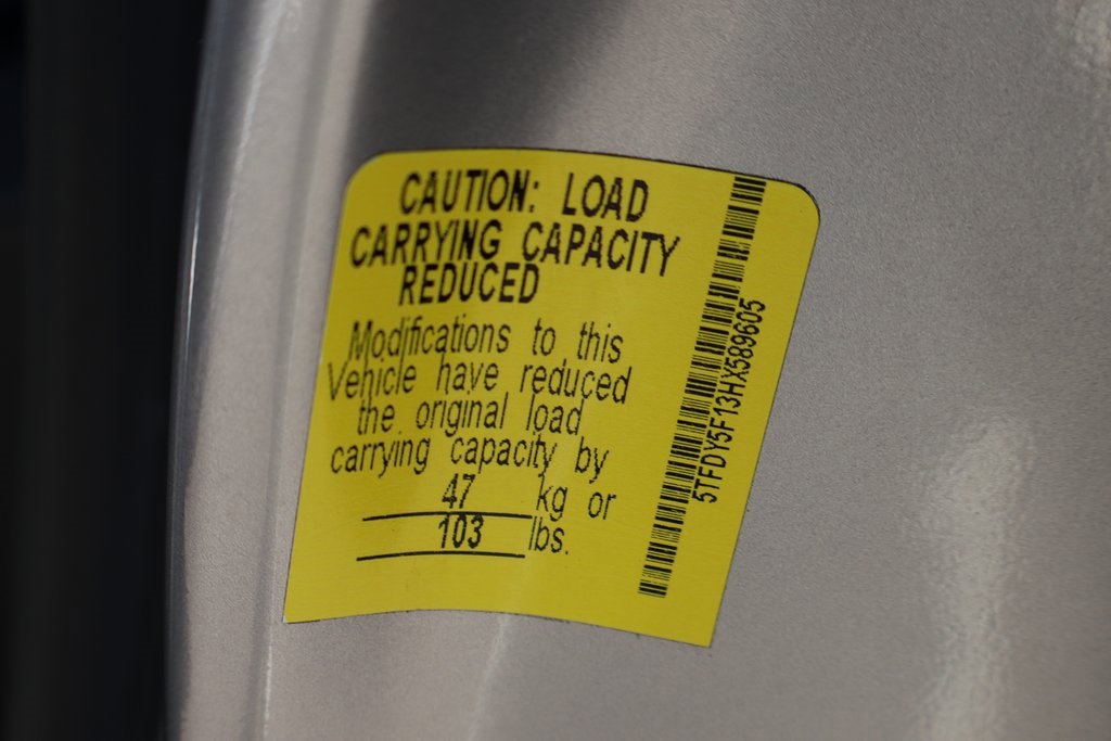 Used 2017 Toyota Tundra SR5 image 51