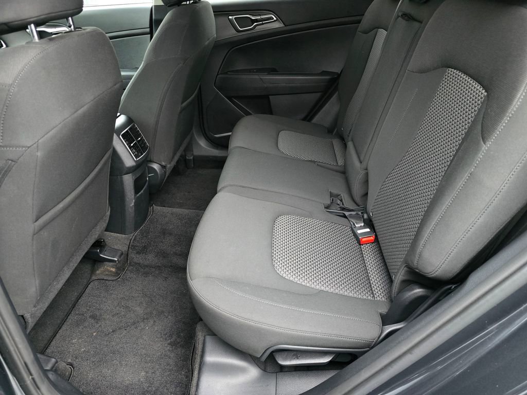 Certified 2024 Kia Sportage LX image 24