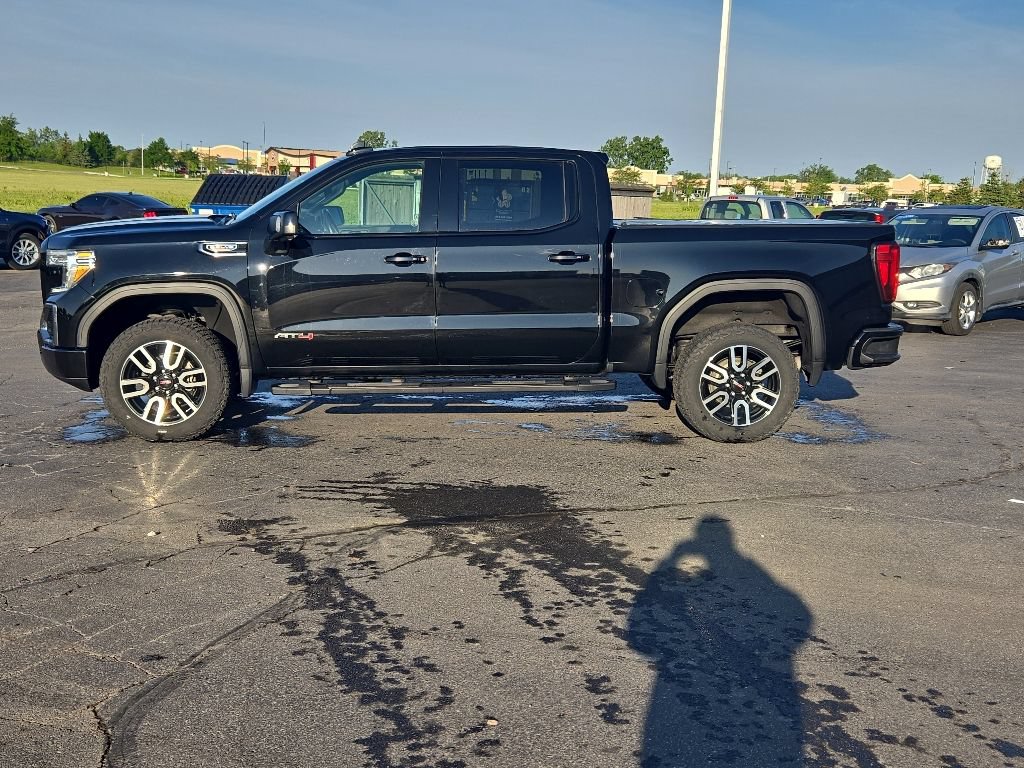 Used 2022 GMC Sierra 1500 AT4 w/ AT4 Preferred Package AWD/4WD image 4