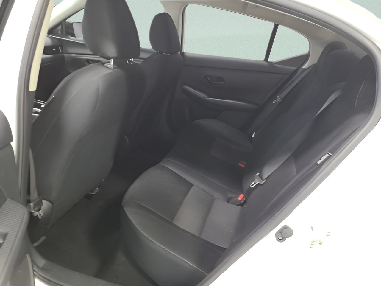 Used 2024 Nissan Sentra SV FWD image 16