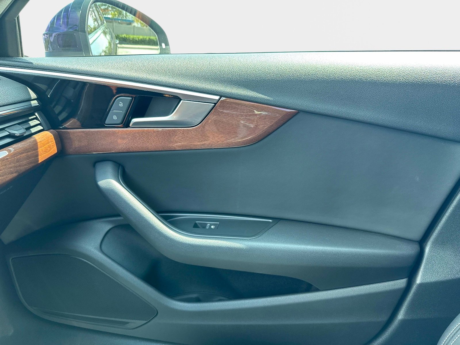 Used 2020 Audi A4 2.0T Premium w/ Convenience Package FWD image 24